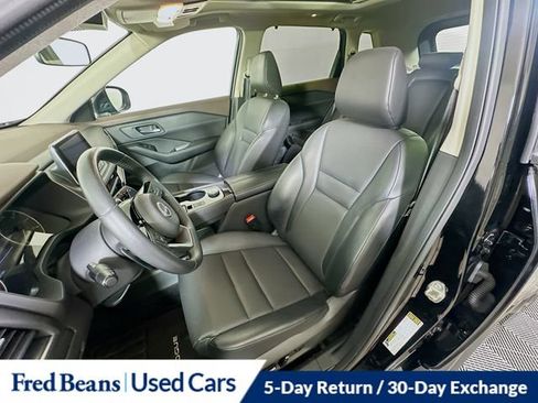 Used 2023 Nissan Rogue SV w/ SV Premium B Package AWD/4WD image 27
