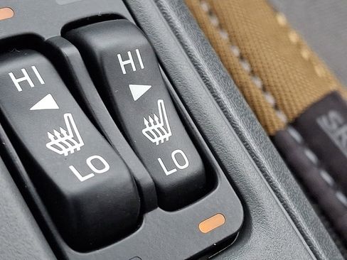 Certified 2025 Subaru Crosstrek 2.5i Sport image 23