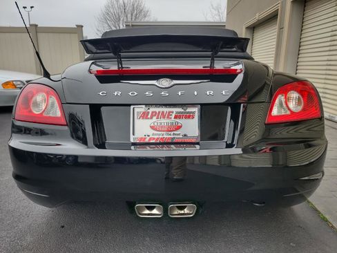 Used 2006 Chrysler Crossfire Limited image 22