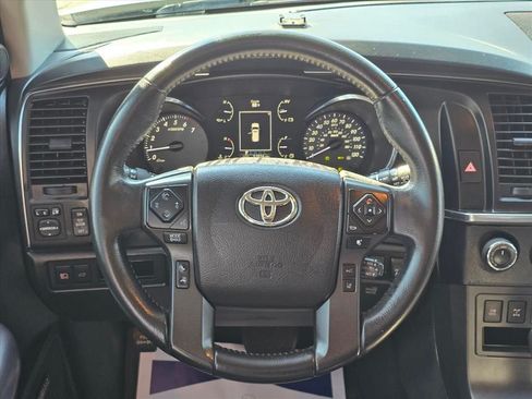Used 2021 Toyota Sequoia TRD Pro AWD/4WD image 14