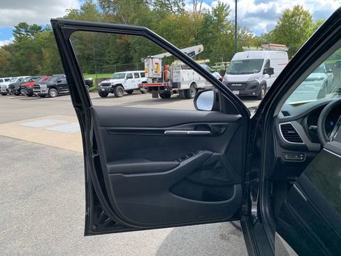 Used 2023 Kia Seltos LX image 17