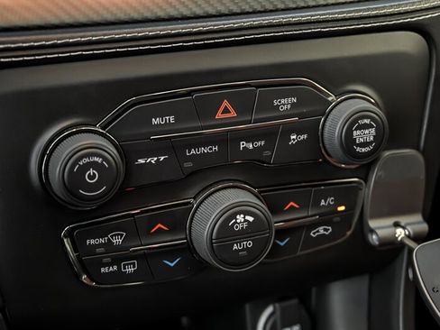 Used 2022 Dodge Charger SRT Hellcat w/ Harman/Kardon Audio Group RWD image 30