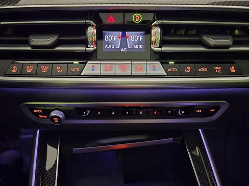 Certified 2023 BMW X5 M50i w/ Executive Package image 17