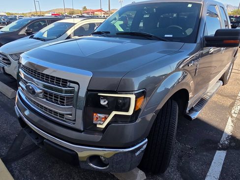 Used 2013 Ford F150 XLT w/ Luxury Equipment Group RWD image 2