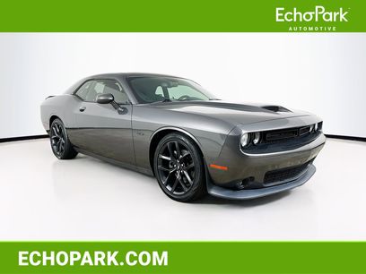 Used 2019 Dodge Challenger R/T w/ Blacktop Package