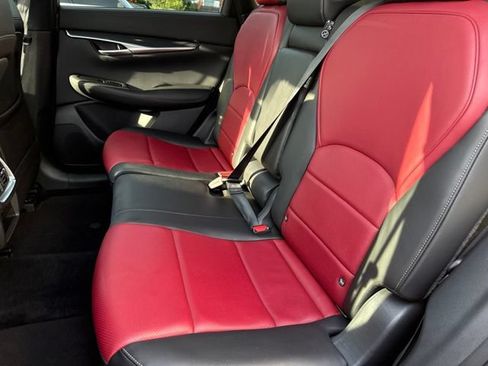 Certified 2025 INFINITI QX50 Sport AWD/4WD image 11