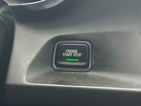 Used 2018 Chevrolet Camaro SS RWD image 22