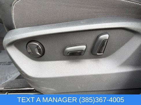 Used 2026 Volkswagen Atlas SE AWD/4WD image 16
