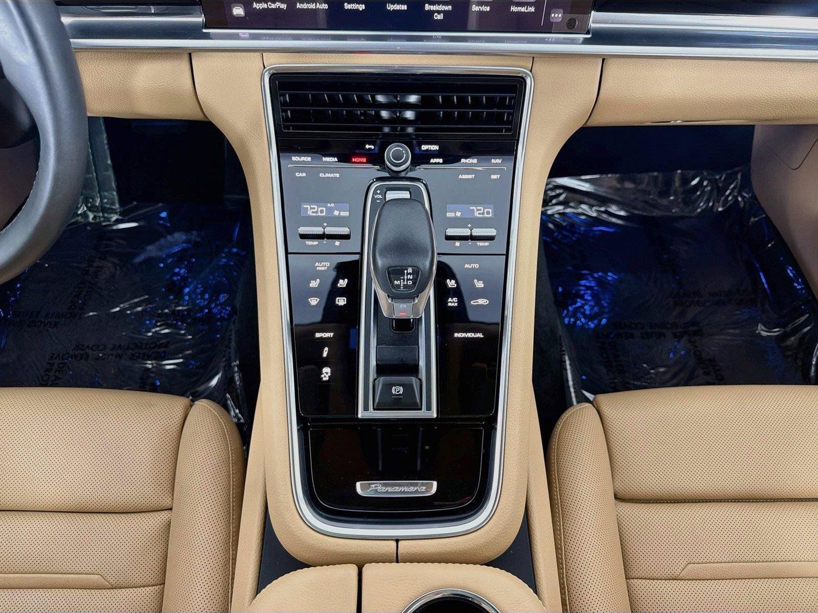 Used 2022 Porsche Panamera 4 AWD/4WD image 21