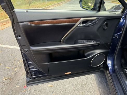 Used 2020 Lexus RX 350L Premium image 17