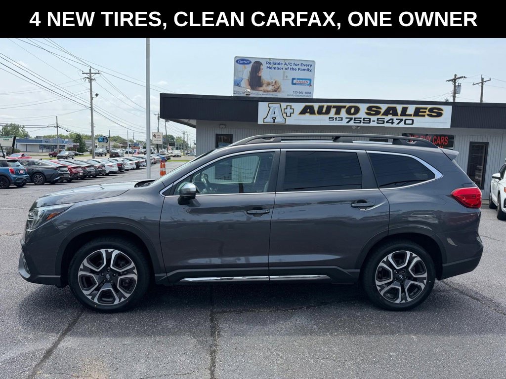 Used 2023 Subaru Ascent Limited w/ Technology Package AWD/4WD image 1