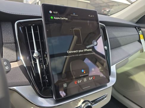 New 2026 Volvo XC90 T8 Ultra w/ Protection Package Premier image 31