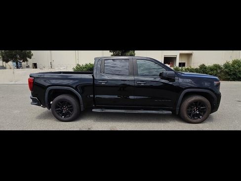 Used 2024 GMC Sierra 1500 Pro w/ Graphite Edition AWD/4WD image 6
