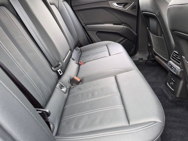 Used 2023 Audi Q4 e-tron Premium Plus w/ Premium Plus RWD image 18