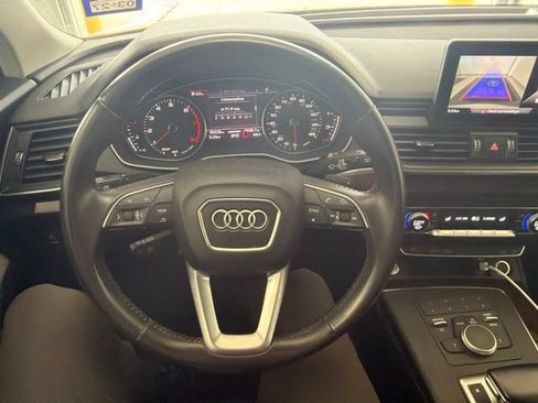Used 2019 Audi Q5 2.0T Premium AWD/4WD image 17