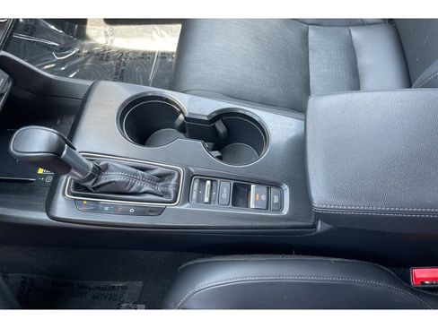 Certified 2024 Honda Civic Touring image 30