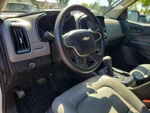 Used 2017 Chevrolet Colorado W/T w/ WT Convenience Package RWD image 19