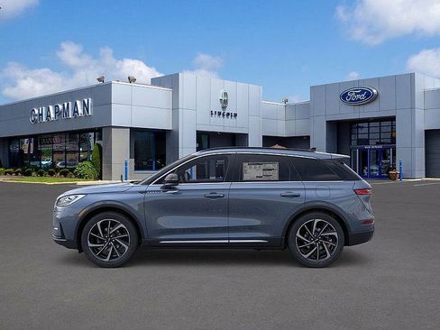 New 2026 Lincoln Corsair Reserve image 3