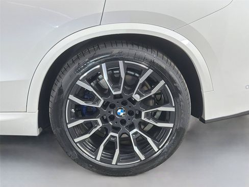 New 2026 BMW X5 xDrive50e w/ Executive Package AWD/4WD image 28