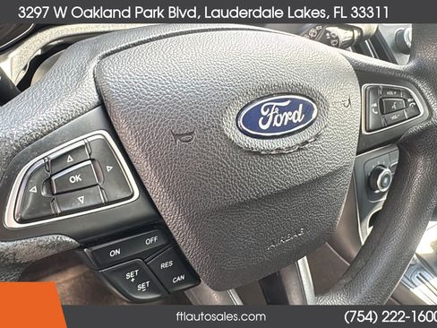 Used 2018 Ford Focus SE image 51