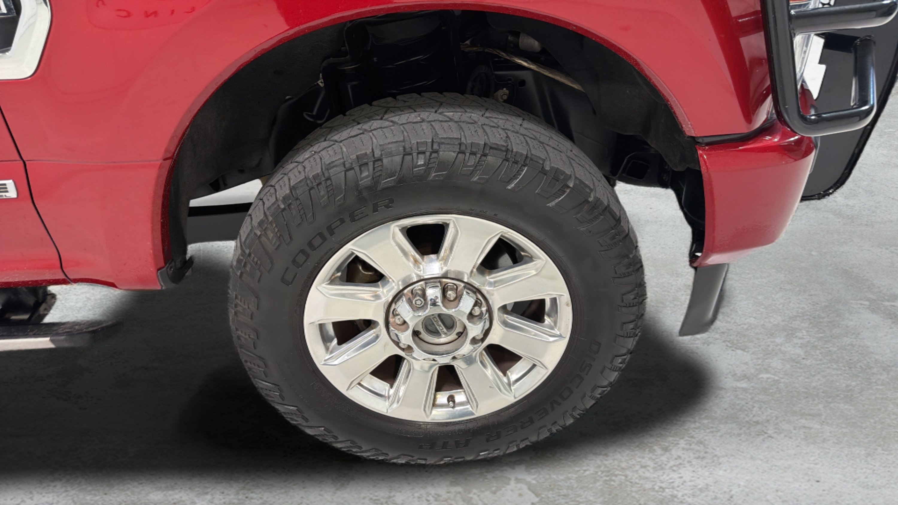 Used 2020 Ford F250 Platinum w/ FX4 Off-Road Package AWD/4WD image 27