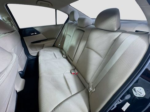 Used 2014 Honda Accord LX image 23