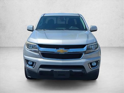 Used 2017 Chevrolet Colorado LT w/ LT Convenience Package RWD image 2