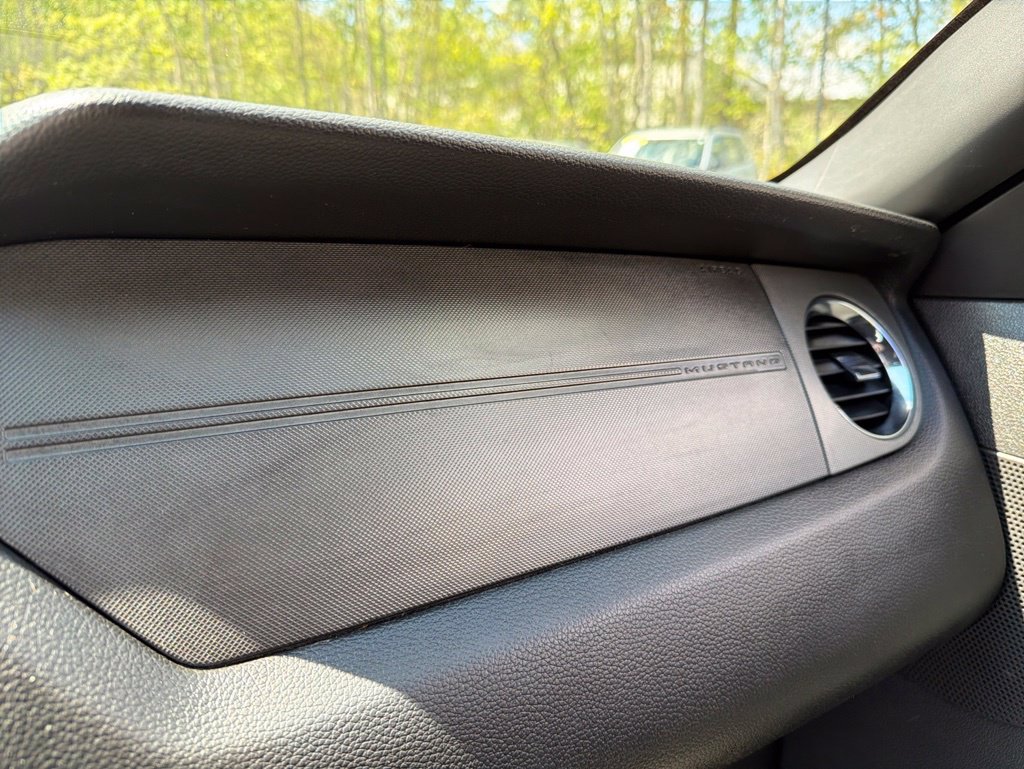 Used 2014 Ford Mustang Convertible RWD image 29