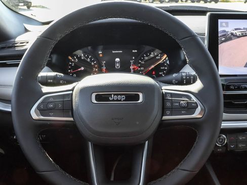 New 2026 Jeep Compass Limited image 24