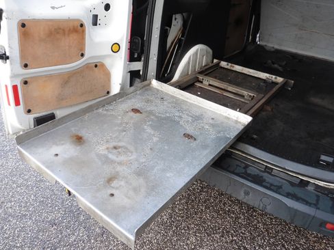 Used 2017 Ford Transit Connect XL image 19