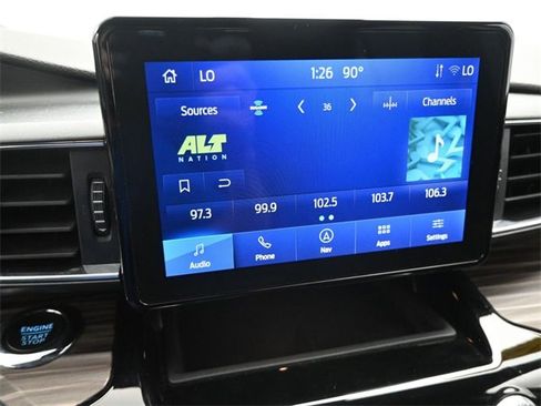 Used 2023 Ford Explorer Limited image 20