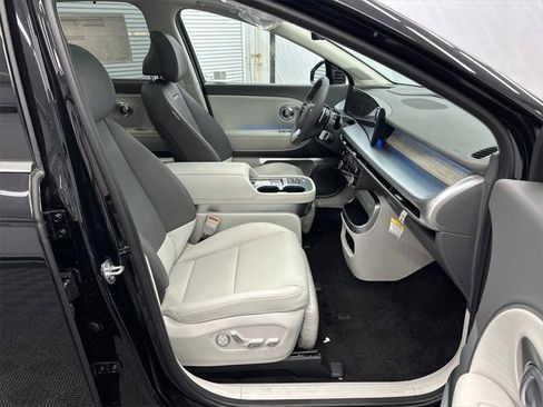 New 2026 Hyundai Ioniq 9 Limited image 15