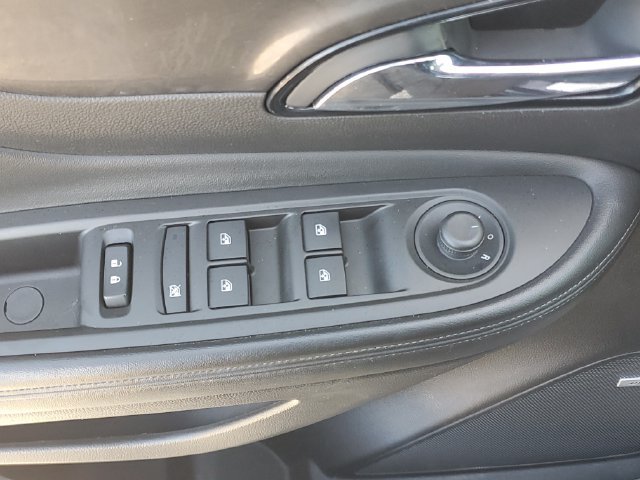 Certified 2017 Buick Encore Premium AWD/4WD image 15