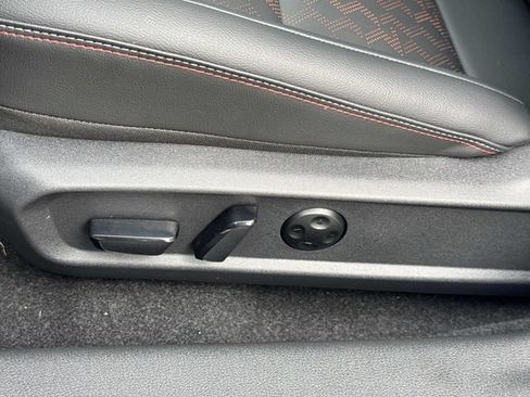 New 2026 Nissan Sentra SR w/ SR Premium Package FWD image 22