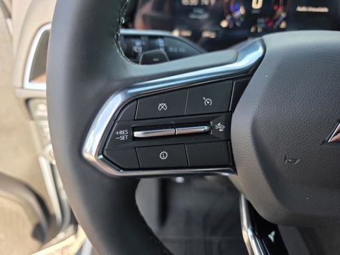 New 2026 Chevrolet Suburban Premier image 36