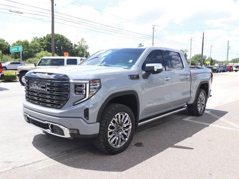 Used 2025 GMC Sierra 1500 Denali Ultimate image 5