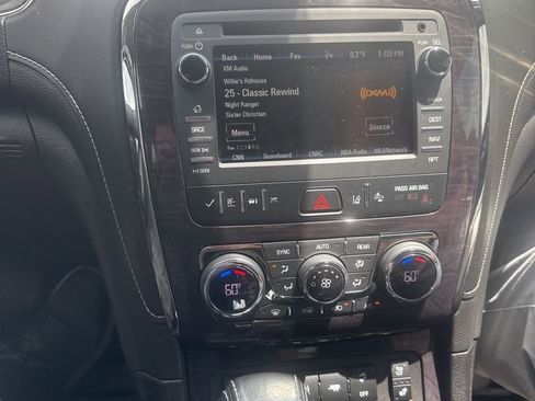 Used 2017 Buick Enclave Premium w/ Experience Buick Package AWD/4WD image 7