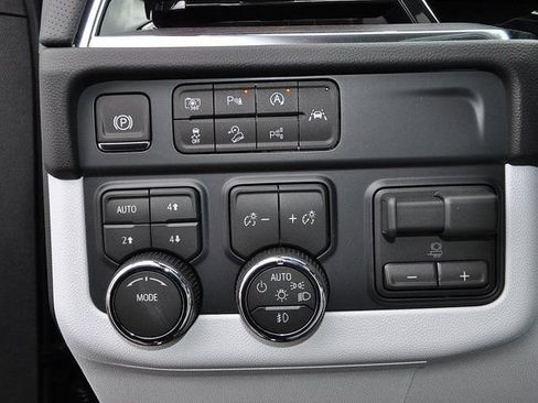 New 2026 Chevrolet Tahoe Premier w/ Sun And Tow Package image 7