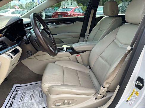 Used 2016 Cadillac XTS Luxury image 9