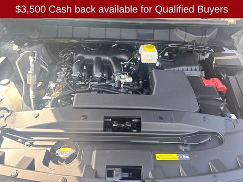 New 2026 Nissan Pathfinder Platinum image 23