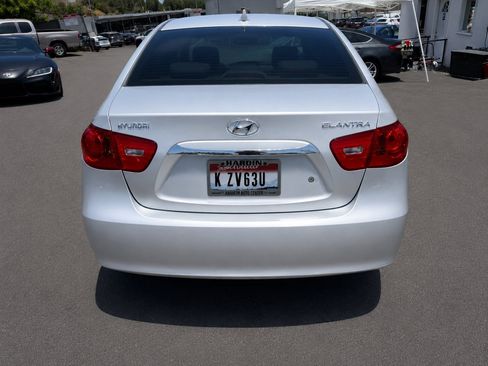 Used 2010 Hyundai Elantra GLS w/ Sunroof Pkg 3 FWD image 5