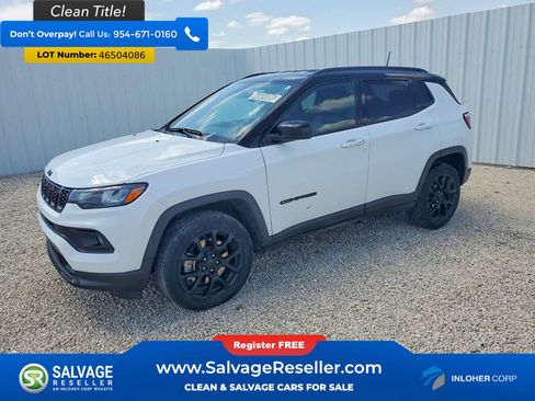 Used 2024 Jeep Compass Latitude w/ Altitude Special Edition AWD/4WD image 1