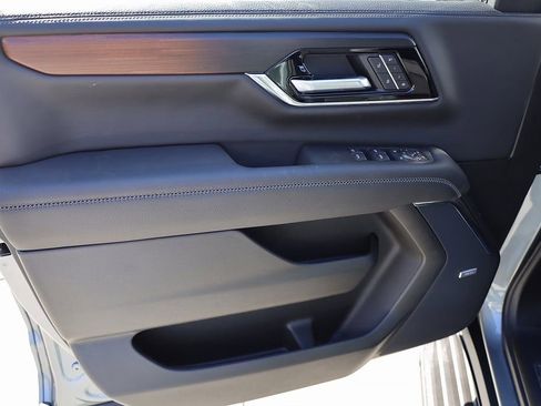 New 2026 GMC Yukon Denali w/ Advanced Technology Package AWD/4WD image 10