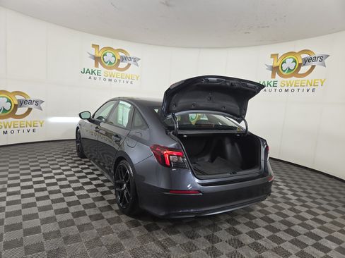 Used 2025 Honda Civic Sport image 31
