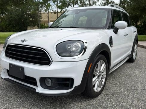 Used 2020 MINI Cooper Countryman FWD image 1