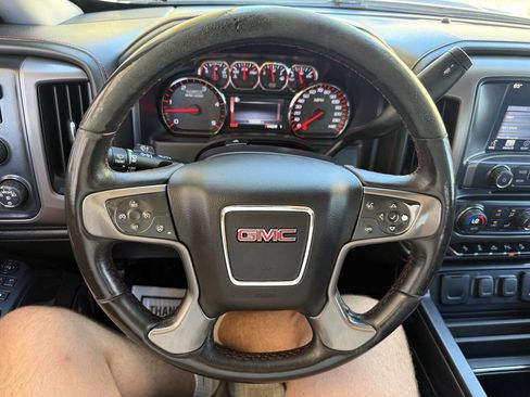 Used 2016 GMC Sierra 2500 SLT w/ Duramax Plus Package AWD/4WD image 19