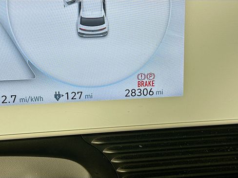 Used 2024 Hyundai Ioniq 5 SEL image 19