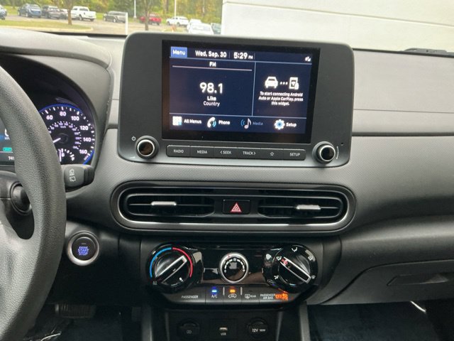 Certified 2023 Hyundai Kona SEL AWD/4WD image 26
