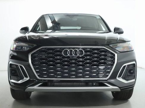 Used 2023 Audi Q5 2.0T Premium w/ Convenience Package AWD/4WD image 5