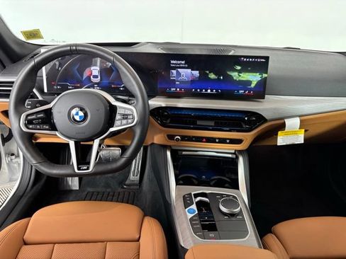 Used 2026 BMW i4 xDrive40i w/ M Sport Package AWD/4WD image 15